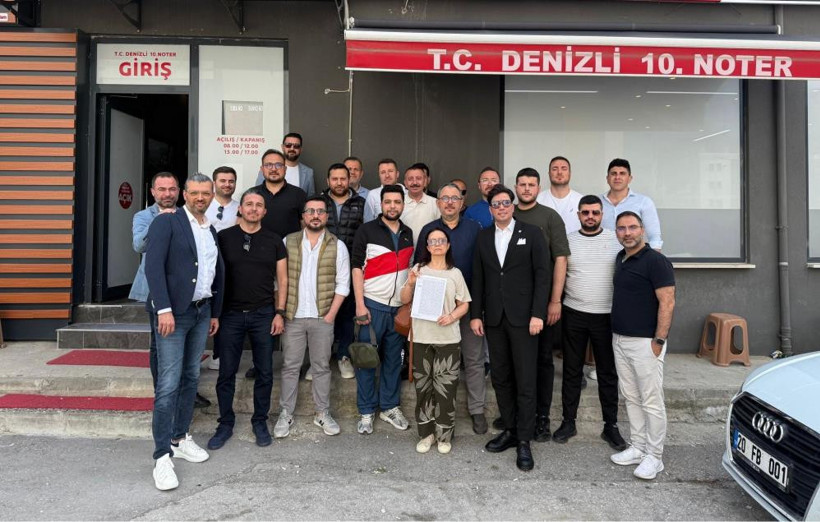Fenerbahçe'de muhalefet ayaklandı: Seçim için imza kampanyası - Resim : 1