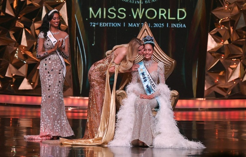 İşte dünyanın en güzeli: Miss World tacını aldı - Resim: 4