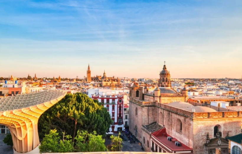 140’tan fazla ülke gezdi ama her yıl gittiği tek yer var - Resim: 1