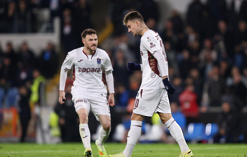 Muçi işte şimdi Trabzonlu oldu! Başakşehir maçında 2 penaltı, 1 kırmızı kart, 7 gol: 4-3! - Resim : 3