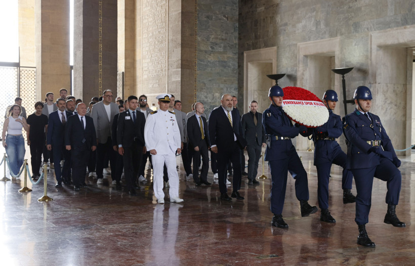 Euroleague şampiyonu Fenerbahçe Beko, 'Ata'nın huzuruna gitti - Resim : 2