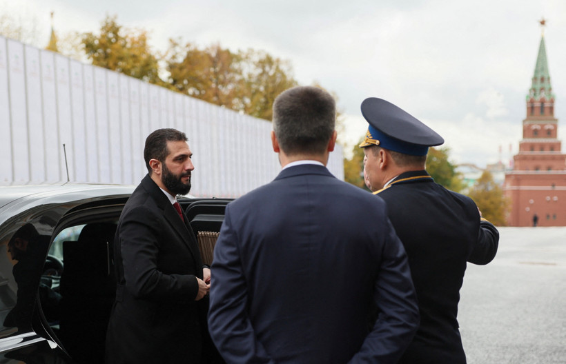 Şara ve Putin Moskova'da buluştu: Masada Esad ve askeri üsler var - Resim : 3