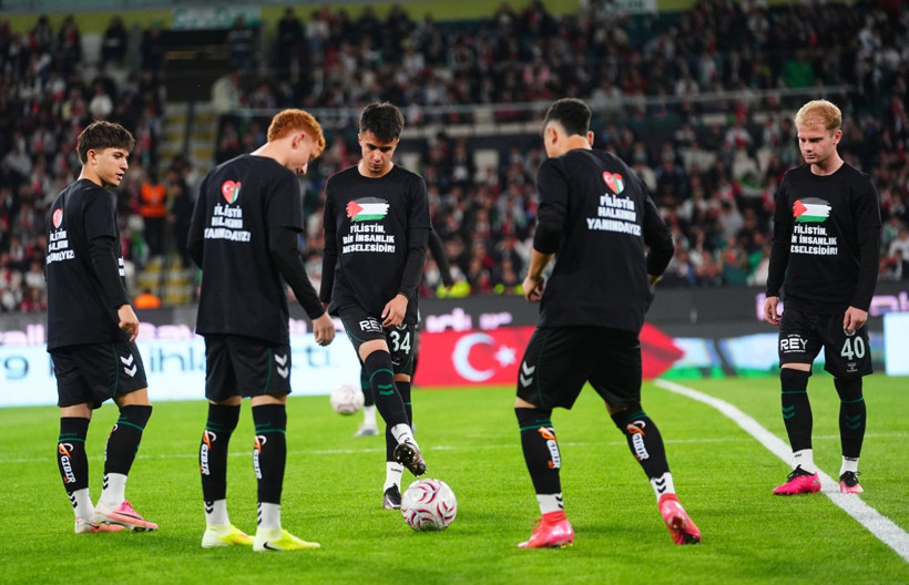 Konyaspor-Filistin maçı 89'da bitti: Nedeni anlaşılınca gözyaşları sel oldu - Resim: 23