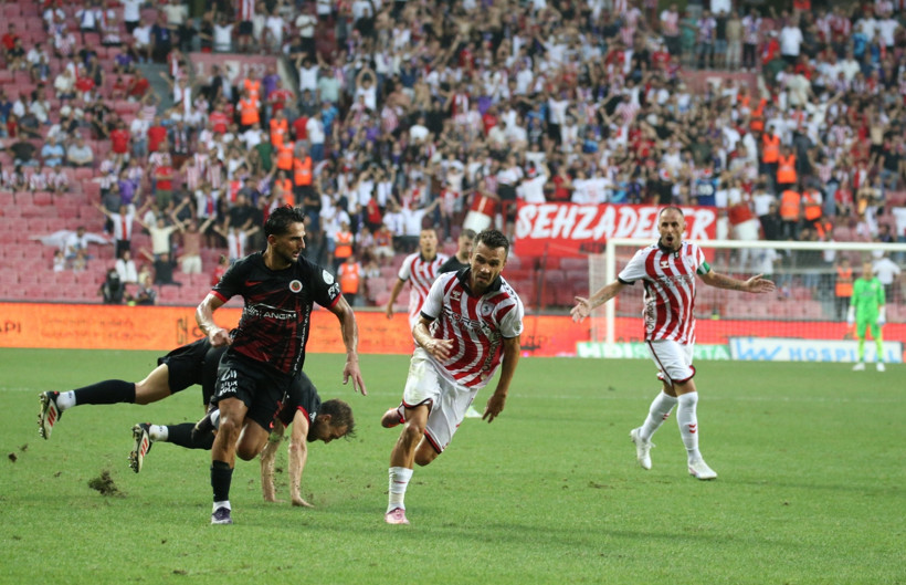 Samsunspor sezonu 3 puanla açtı - Resim : 1