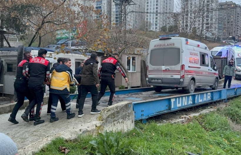 İstanbul'da otobüs şarampole yuvarlandı: 4 ölü, 3’ü ağır 7 yaralı - Resim : 2