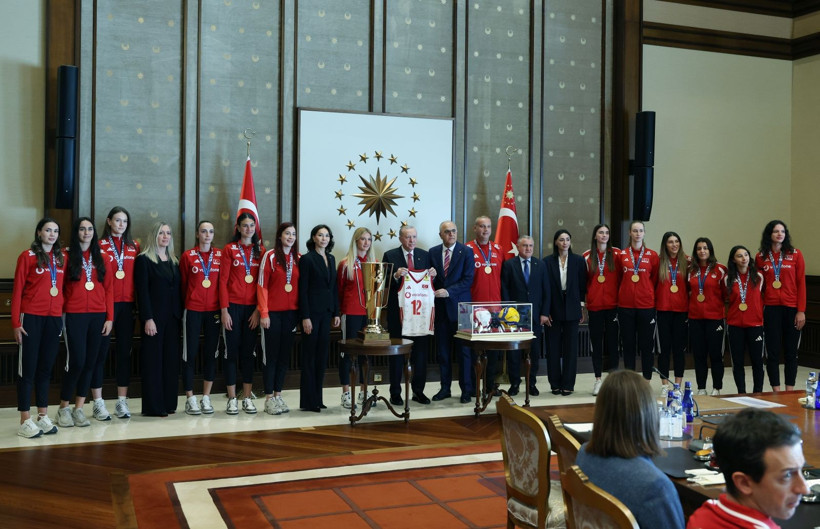 'Sultanlar', Saray'da: Tam kadro Erdoğan ziyareti - Resim: 19