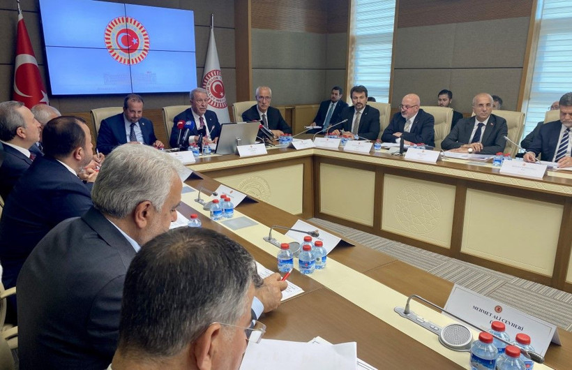 Şehit yakınları ve er gazilerden TBMM'de protesto - Resim: 5