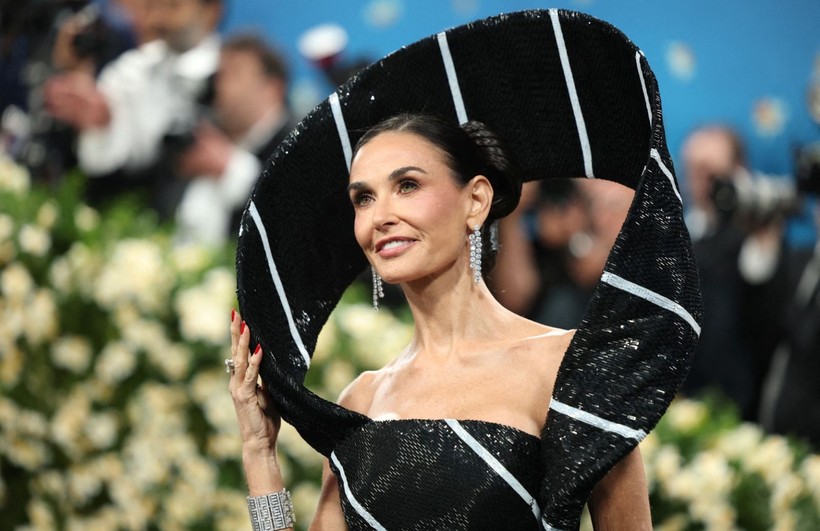 Modanın en çılgın şovu: Met Gala'ya ünlü yağdı - Resim: 38