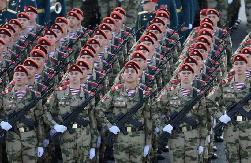 Rusya'da liderlerin katılacağı tören öncesi büyük gerilim - Resim: 9