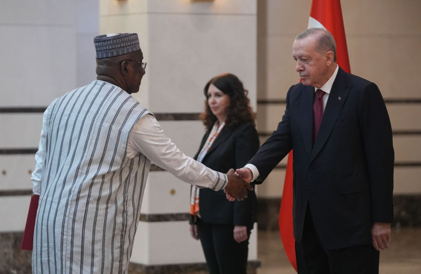 Erdoğan'a dikkat çeken hediye - Resim: 1