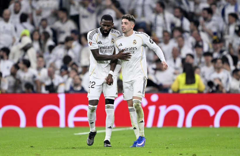 Real Madrid 5 gollü derbiyi kazandı: Vinicius Jr damga vurdu: 3-2 - Resim : 2