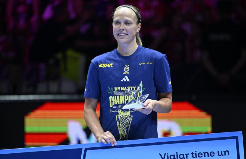 EuroLeague'de şampiyon Fenerbahçe! Galatasaray'dan 12 yıl sonra rövanşı aldı - Resim : 1