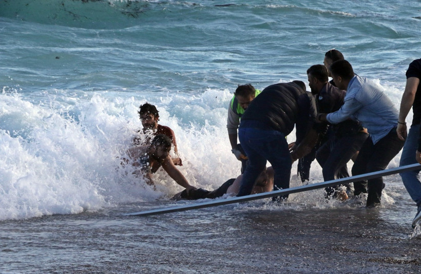 Antalya’da denizde boğulan genç egzaması için suya girmiş - Resim : 1