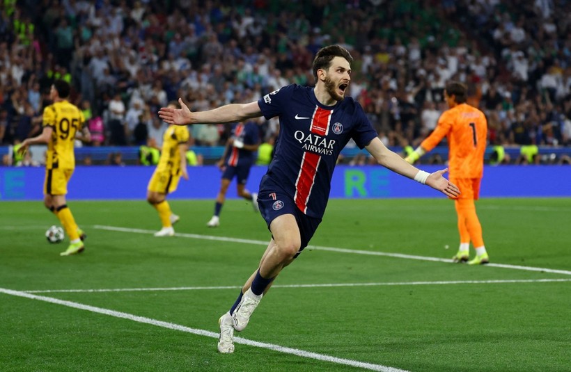 Şampiyonlar Ligi finalinde tarihi hezimet! PSG, Inter'i darmadağın etti: Doue 3 kez tarihe geçti - Resim: 12