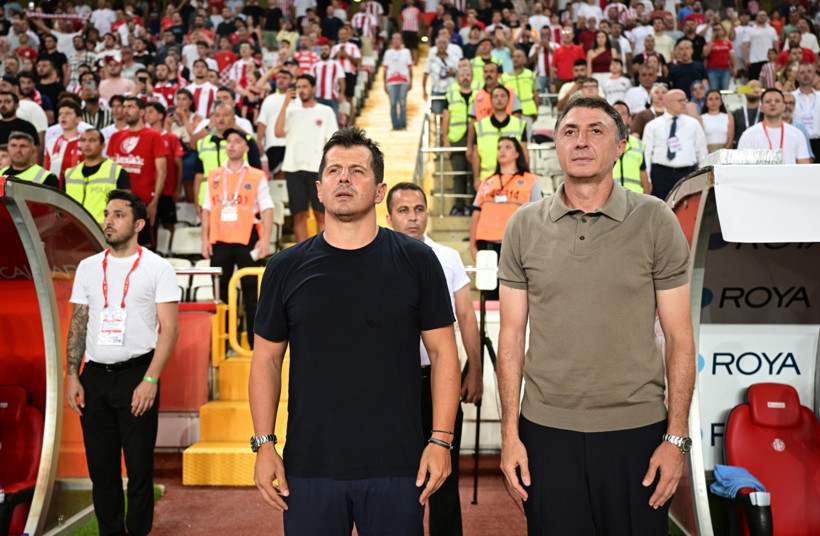 Süper Lig'de teknik direktör kıyımı: 2 ayda 7 ismin üstü çizildi - Resim : 2