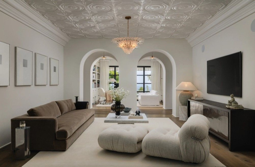 Brad Pitt hırsızlık travmasını atlatamadı, rock yıldızından yüksek güvenlikli malikane satın aldı - Resim: 9