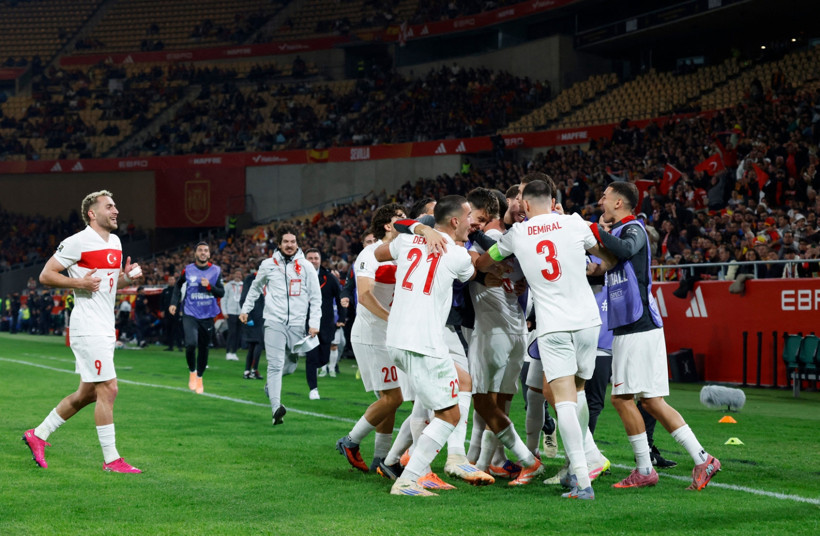 Türkiye, İspanya'ya La Cartuja'da çelme taktı: 2-2 - Resim : 3