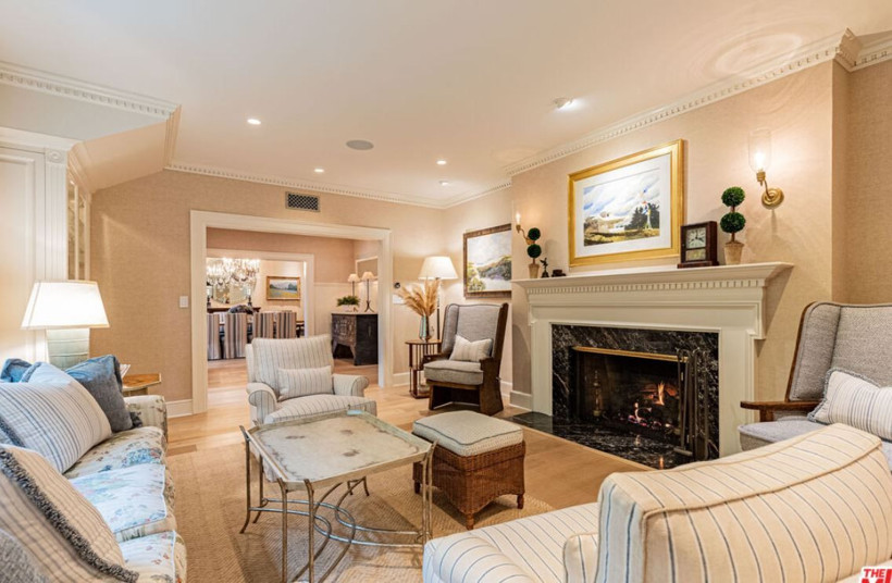 Anthony Hopkins'ten lüks yatırım: Evini yangında kaybetti, yeni adresi belli oldu - Resim: 4