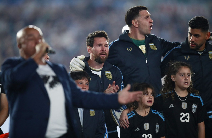 Messi veda etti, Arjantin ağladı: Beşiktaş'ın yıldızı Olaitan da oynadı - Resim: 14