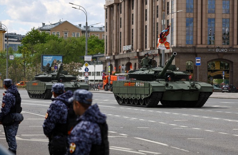 Rusya Zafer Günü'ne hazırlanıyor: Tanklar, savaş uçakları ve askerler Moskova'da - Resim: 12