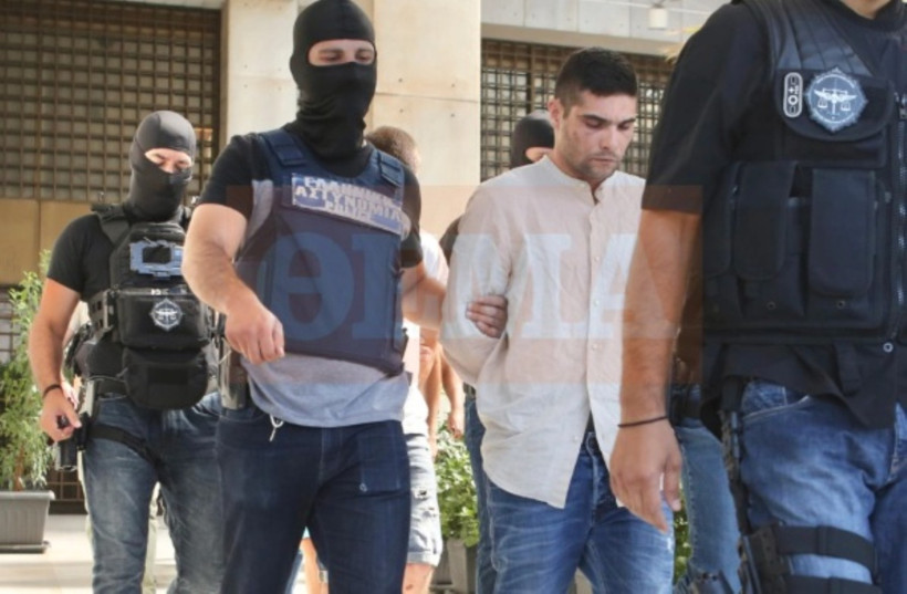 Profesör sokak ortasında öldürülmüştü... Cinayetin arkasından aşk üçgeni çıktı - Resim : 1