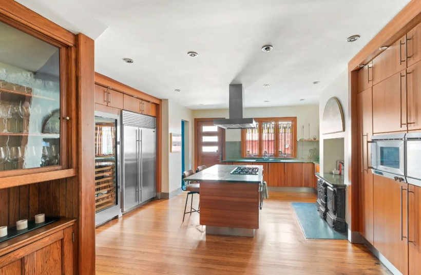 Nobel ödüllü efsanenin eviydi... Satılamayınca fiyat düştü - Resim: 7