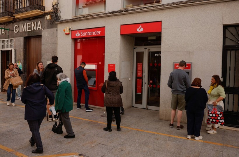 Dünya elektriksiz yaşamı konuşuyor: Yanınızda olması gereken 5 şey - Resim: 4