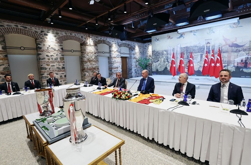 Osimhen'den Erdoğan'a hediye: Dolmabahçe'de buluşma - Resim: 19