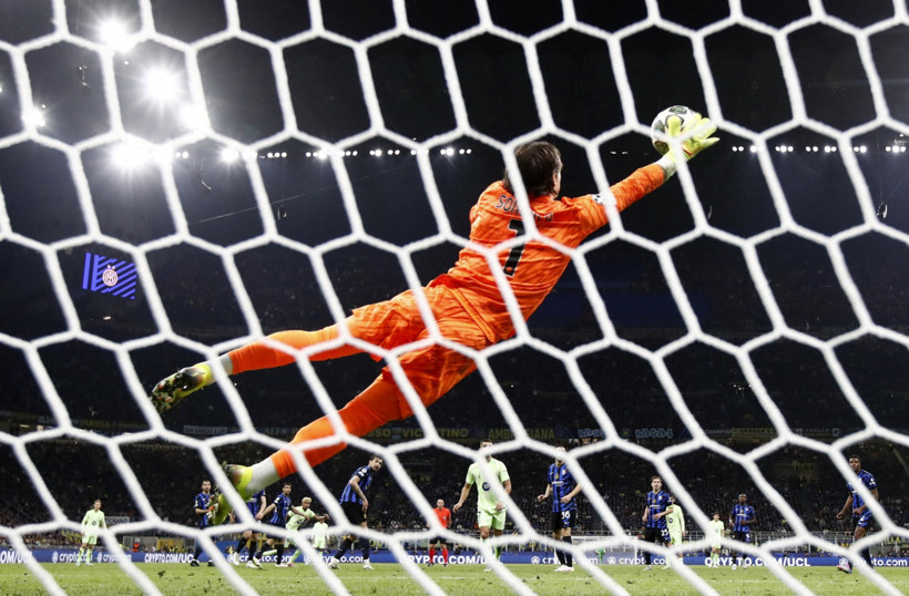 Şampiyonlar Ligi finaline giden yol: Yoga, meditasyon ve "kör gözlükleri" - Resim : 3