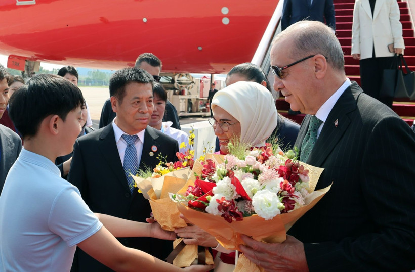 Erdoğan'a renkli karşılama - Resim: 4