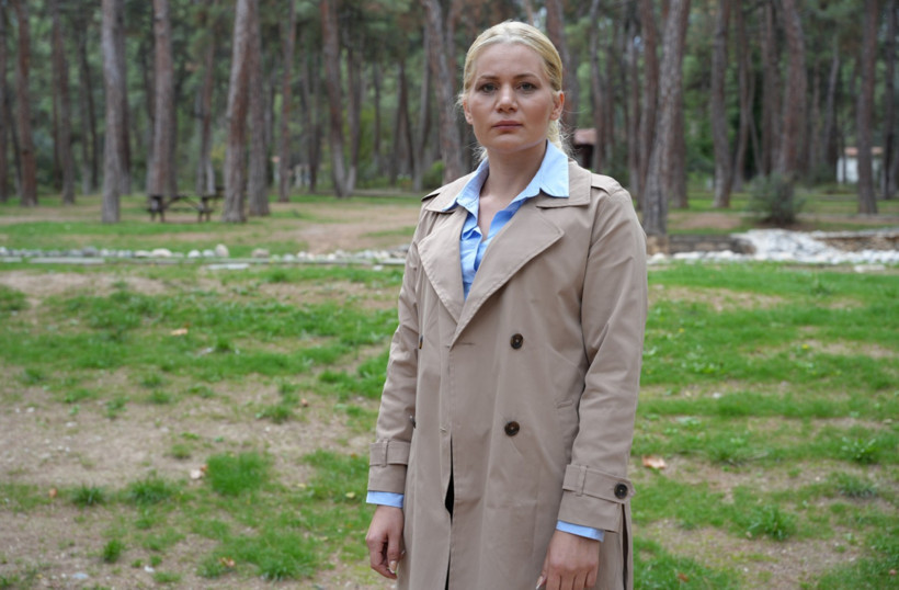 Önce kızını beşik kertmesinden kurtardı, sonra 55 milyonluk villasını - Resim : 1