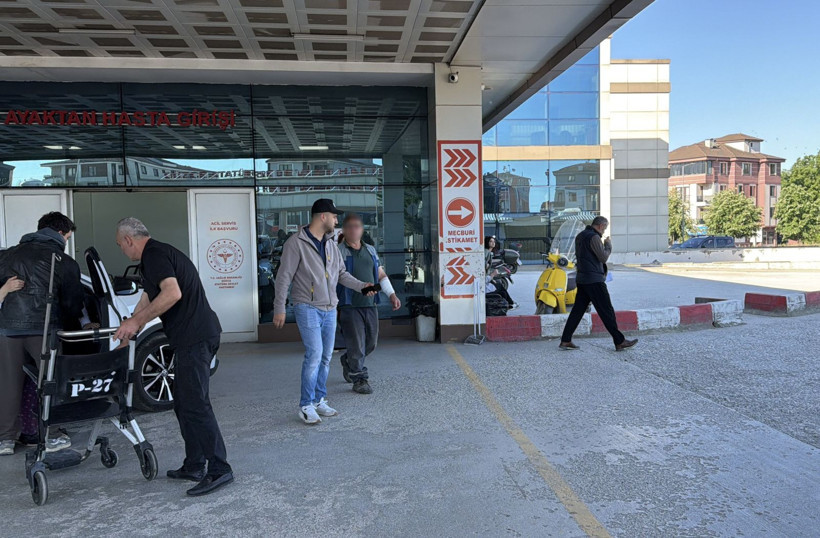 Acemi kasaplar acile akın etti - Resim: 5