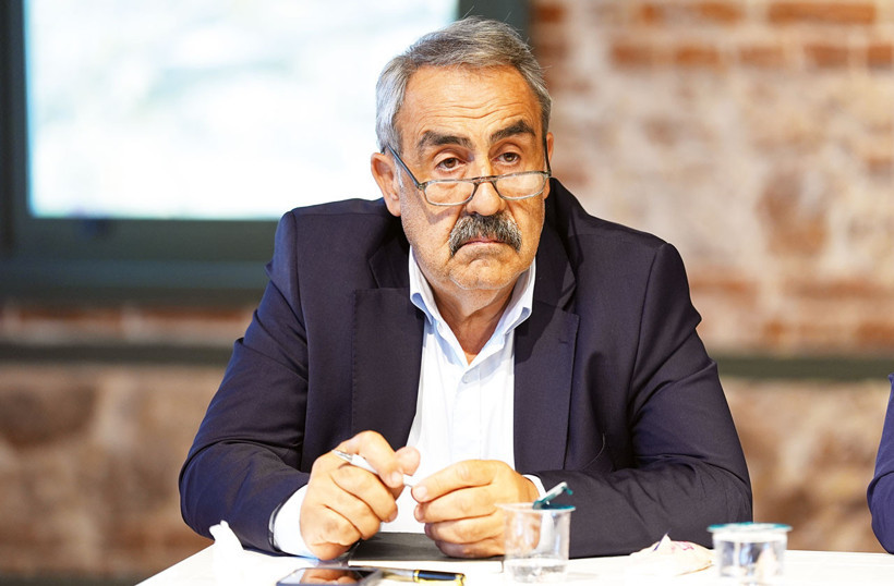 AKP y&uuml;zde 23 oyla Adalar&rsquo;ı y&ouml;netecek - Resim : 1
