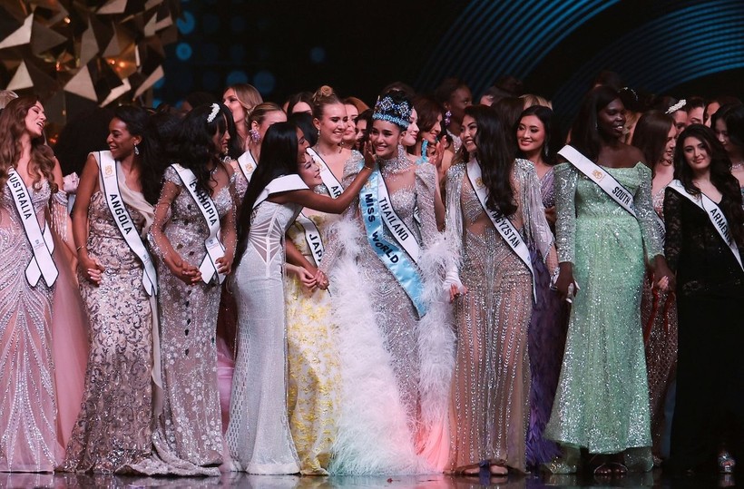 İşte dünyanın en güzeli: Miss World tacını aldı - Resim: 6