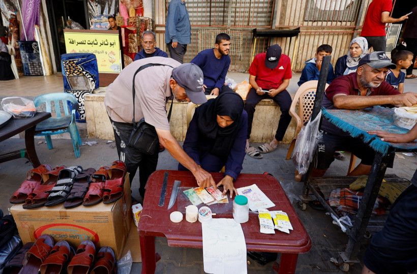 Bankalar açıldı, uzun kuyruklar oluştu: Ama nakit para yok! - Resim : 1