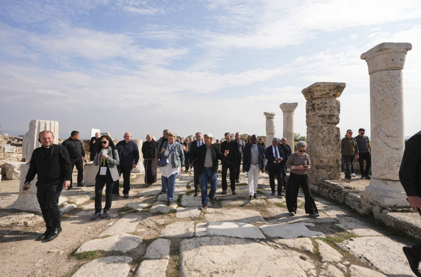 Papa 14. Leo ziyareti öncesi Vatikan heyetinden Denizli çıkarması - Resim: 14