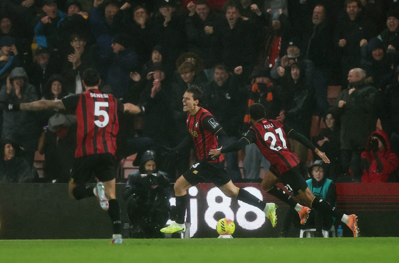 Enes Ünal'ın rüya gibi dönüşü: Bournemouth'a hayat öpücü - Resim : 1