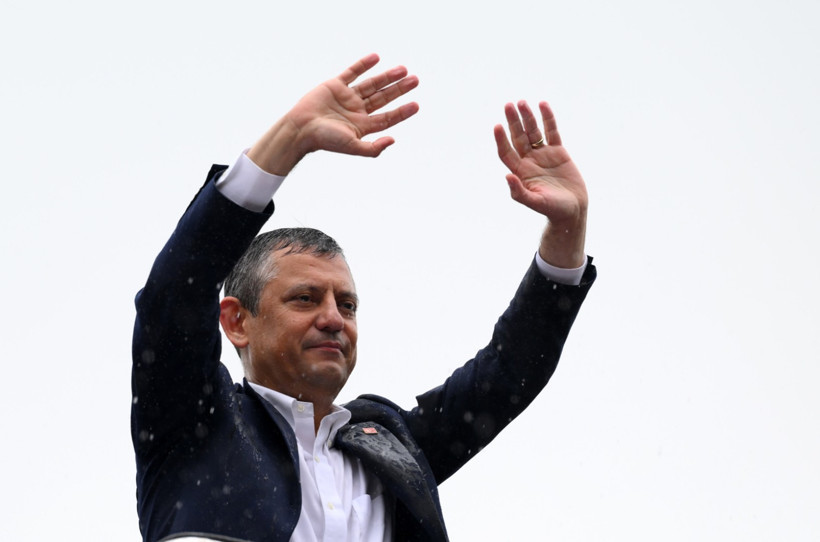 Özgür Özel Erdoğan'a seslendi: Trump'a karşı dik dur, bekliyorum - Resim : 2