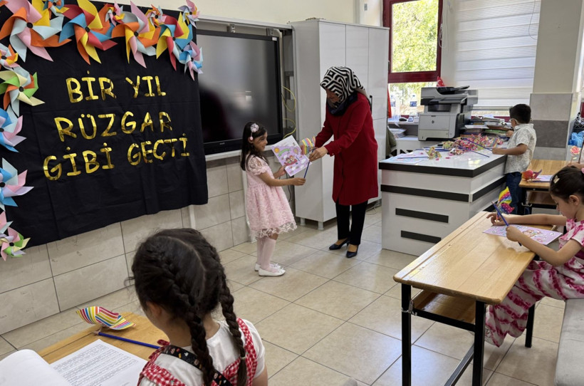 Öğrenciler tatile girdi... Okullar rengarenk - Resim: 10