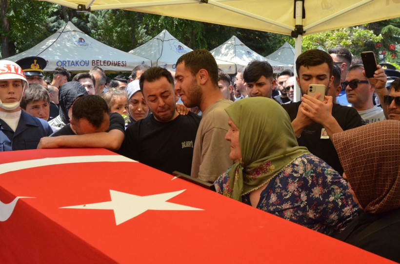 Şehitlere son veda - Resim: 21