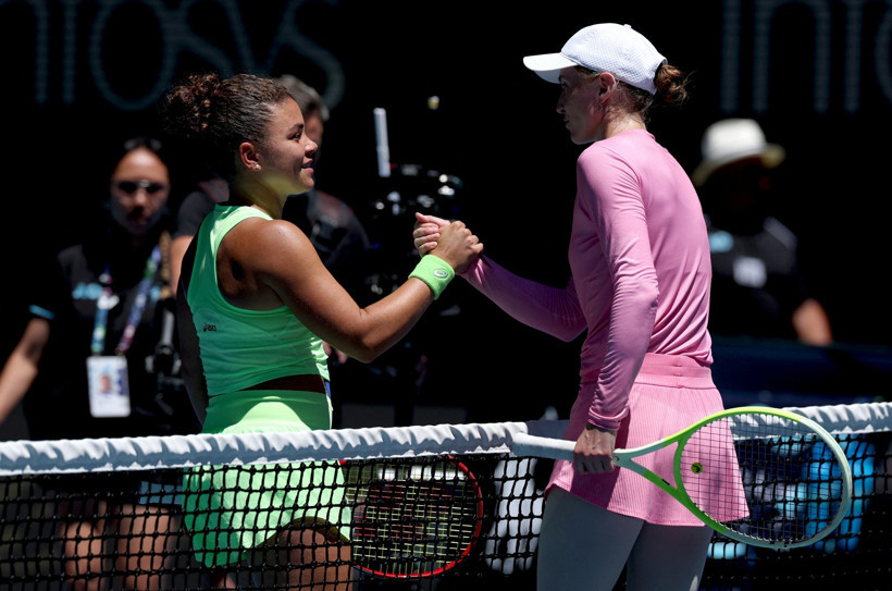 Avustralya Açık’ta ilk tur: Zverev 4 sette turladı, Paolini rahat kazandı - Resim : 1