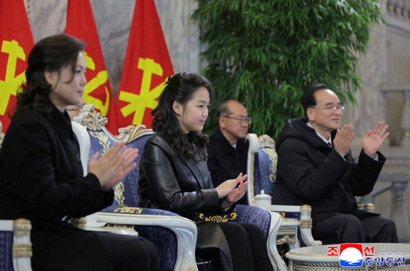 Kim, kızıyla keskin nişancı talimine çıktı - Resim: 7