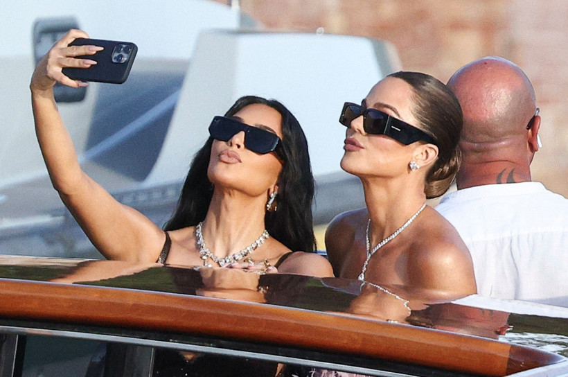 Yok böyle düğün: 461 milyar dolarlık buluşma - Resim : 3