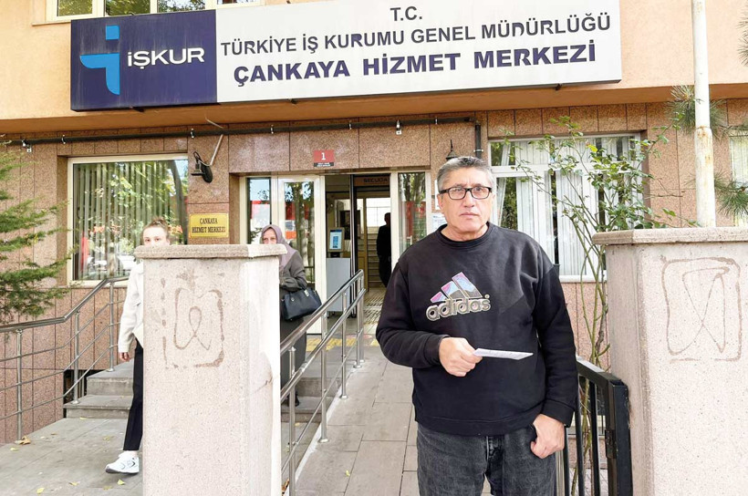 İŞKUR önünde umut kuyruğu - Resim : 1