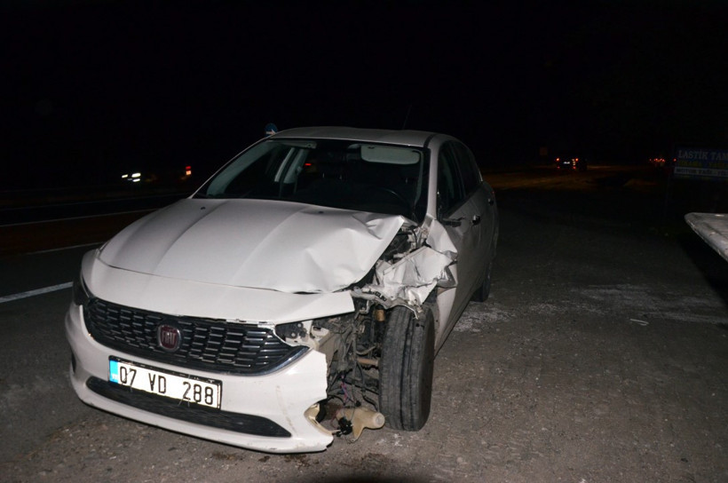 Mezuniyet fotoğrafı çekiminden dönen iki öğrenciye otomobil çarptı: 1 ölü, 1 yaralı - Resim : 2