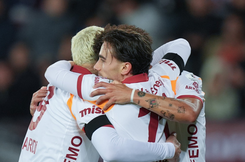 Galatasaray, derbi öncesi hata yapmadı: Gençler'i geçerek farkı 4'e çıkardı: 1-2! - Resim : 1