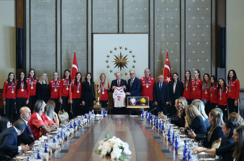 'Sultanlar', Saray'da: Tam kadro Erdoğan ziyareti - Resim: 14