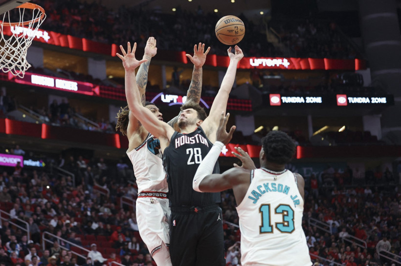 Alperen çok yönlü oynadı: Houston, Memphis'i devirdi - Resim : 1