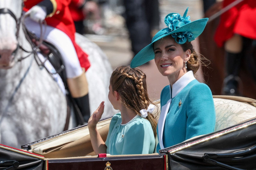 Dünya kaynıyor, onlar kutlama yapıyor - Resim: 12