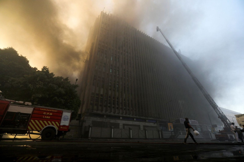 Mısır'da korkutan yangın: 4 ölü, 22 yaralı - Resim: 8